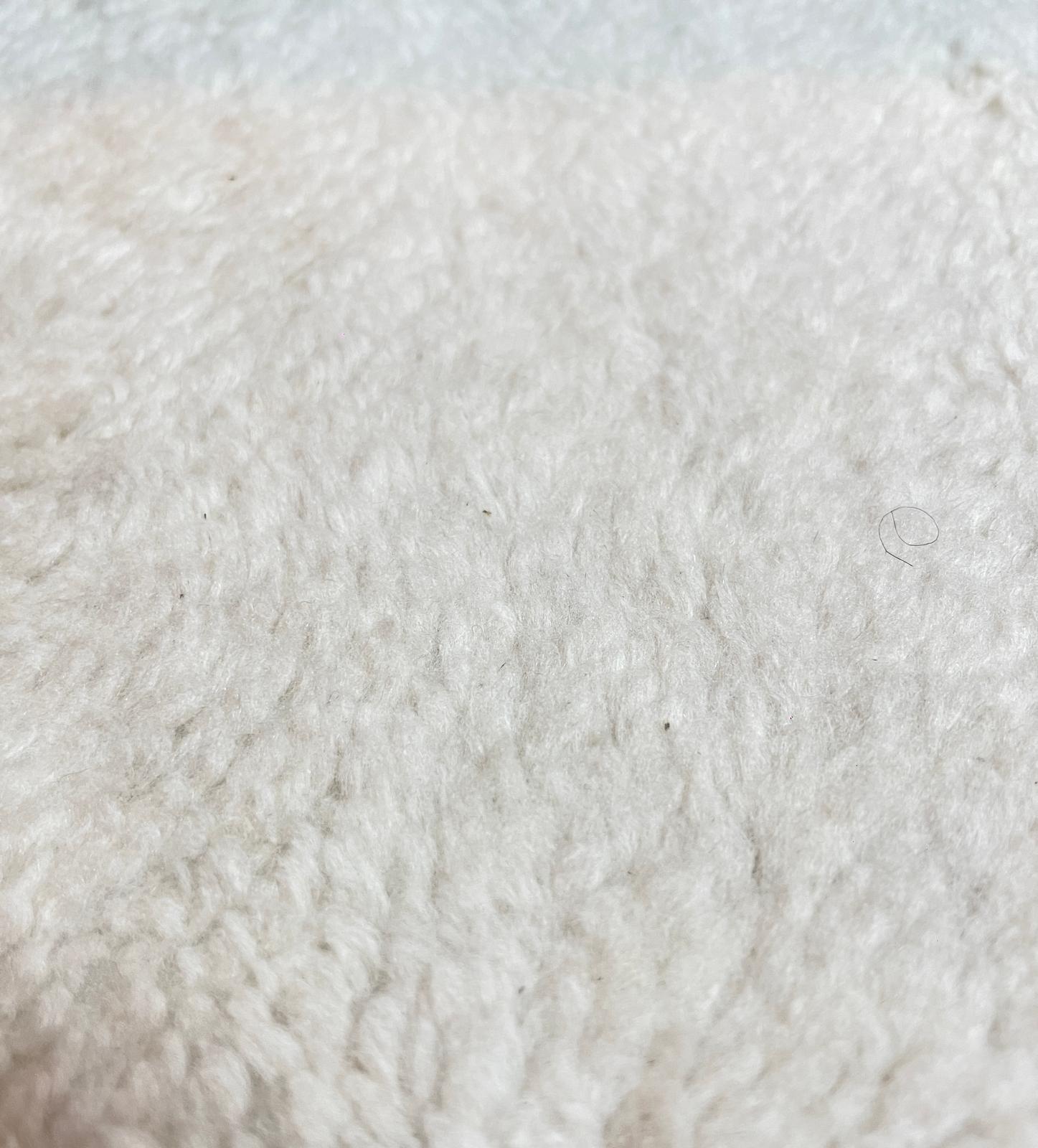 Teddyplüsch  hellgrau / beige